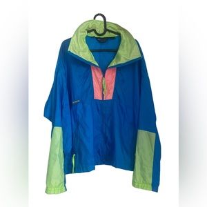 Columbia vintage lightweight radial sleeve jacket. Blue pink green size M
